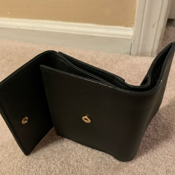 Kate Spade Wallet - Picture 2 of 3